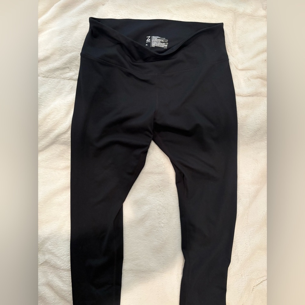 Zella Black High-Waisted Leggings in Size XL, Like New